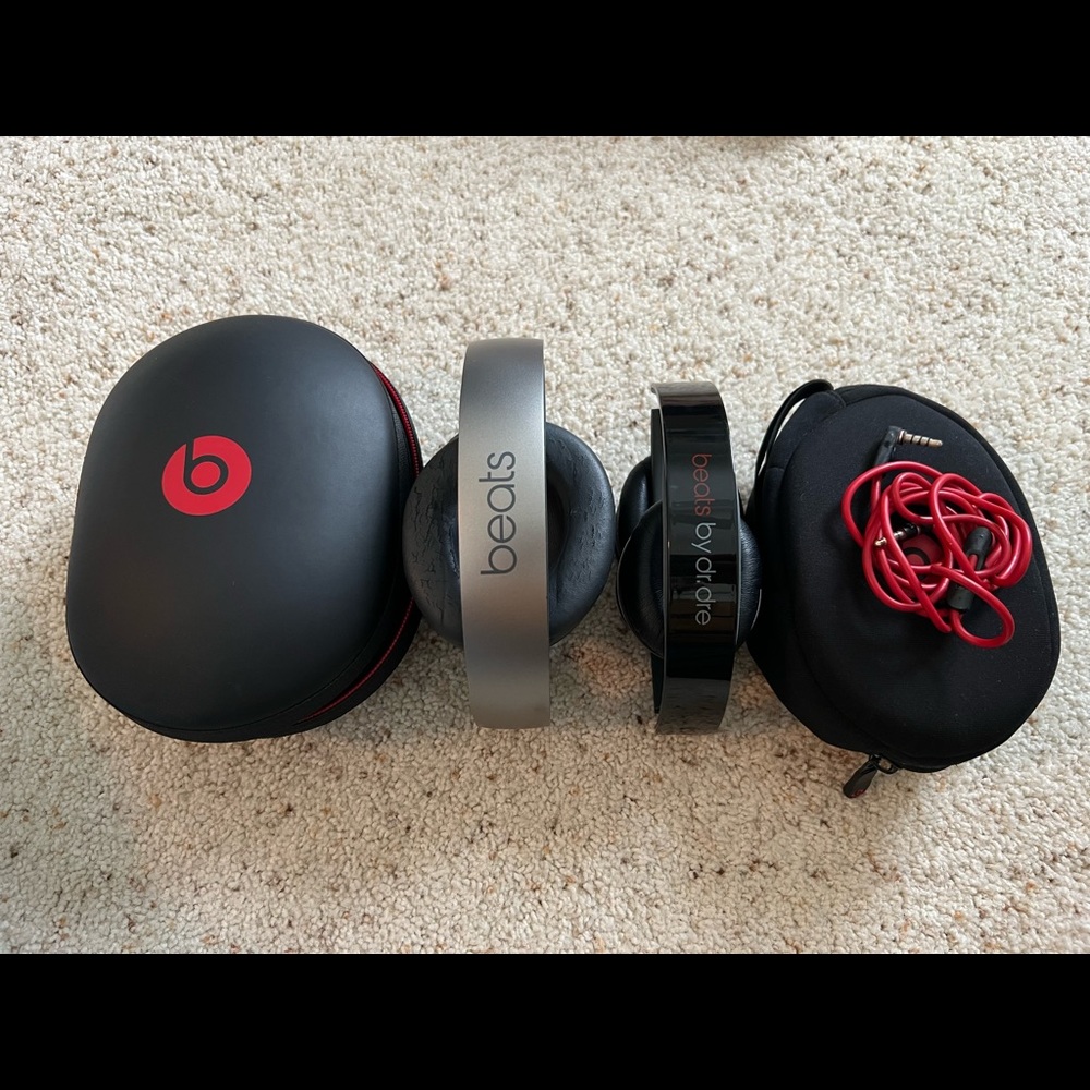 Beats Bundle (Wireless Studio + Wire Solo)
